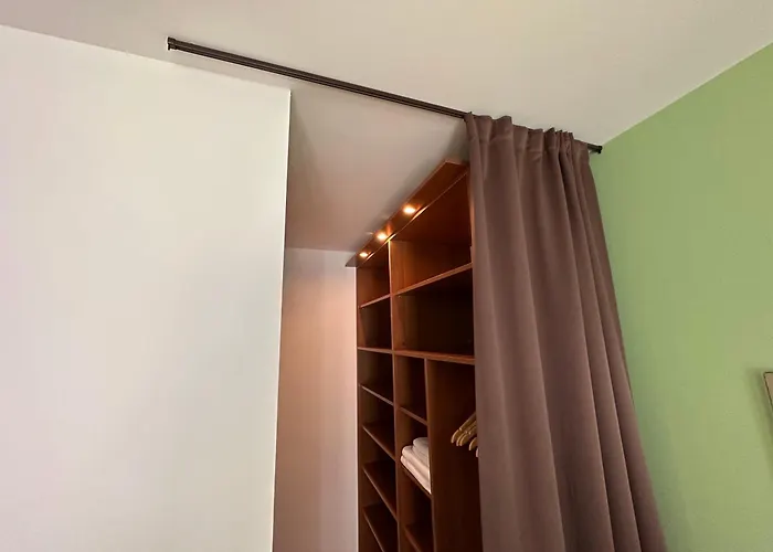 The Sunny Spot * Σάνι Μπιτς